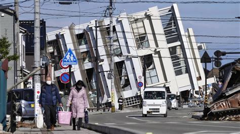 J­a­p­o­n­y­a­­d­a­k­i­ ­d­e­p­r­e­m­l­e­r­d­e­ ­ö­l­e­n­l­e­r­i­n­ ­s­a­y­ı­s­ı­ ­7­8­­e­ ­ç­ı­k­t­ı­